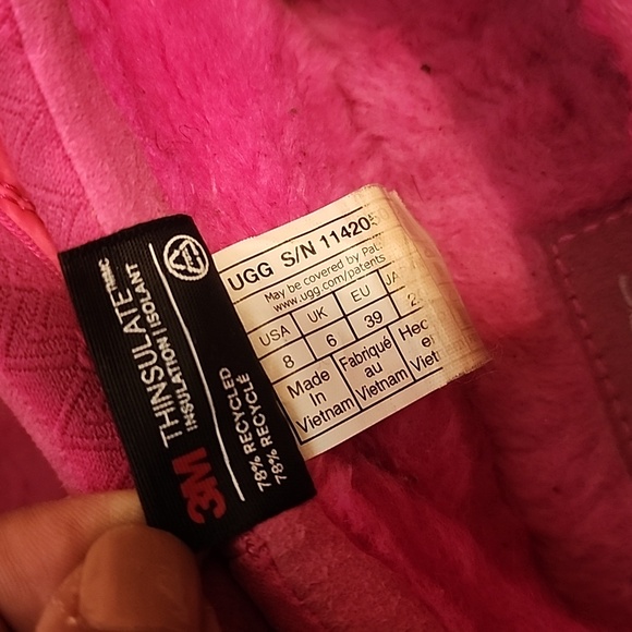 UGG LTA Tasman Thing Slippers - Picture 13 of 16